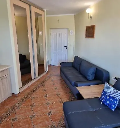 Hexagon 7 Apartment *